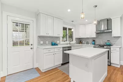 55 Redlands Road, Boston, MA 02132 - Photo 15