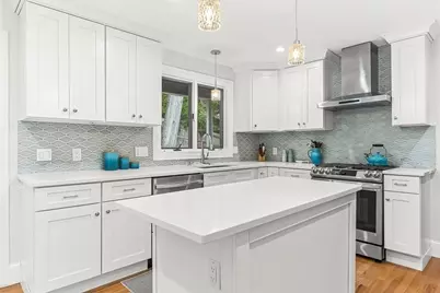 55 Redlands Road, Boston, MA 02132 - Photo 11