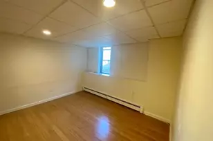 7 Lothian Rd, Boston, MA 02135 - Photo 13