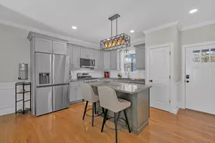 7 Sydney Rose Ct, Johnston, RI 02919 - Photo 5