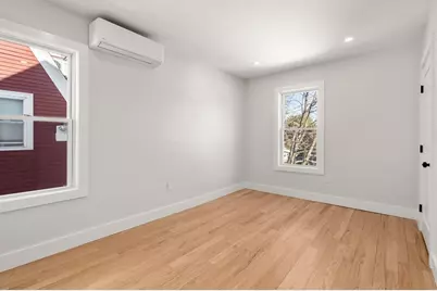 20 Townsedn St, Waltham, MA 02453 - Photo 23