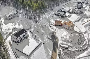 40 Lincoln St, Hopkinton, MA 01748 - Photo 3