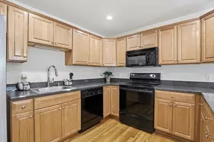 269 Washington St, Pembroke, MA 02359 - Photo 9