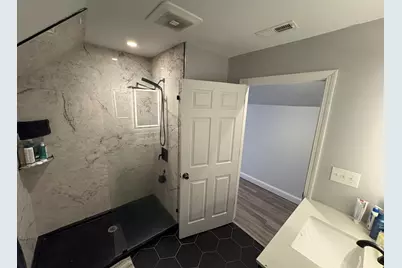 137 Centre St #3, Boston, MA 02119 - Photo 9