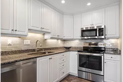 22 Center Village Dr #22, Concord, MA 01742 - Photo 11