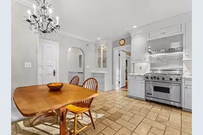 40 Chestnut Street, Wellesley, MA 02481 - Photo 17