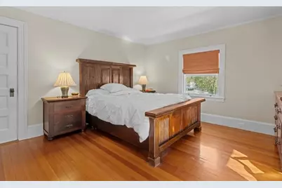40 Chestnut Street, Wellesley, MA 02481 - Photo 21