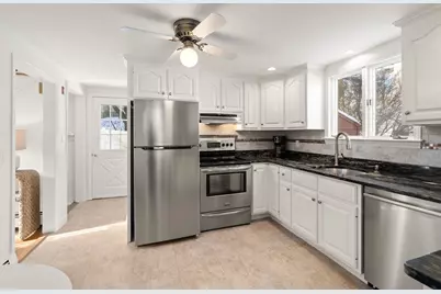 16 Sunnyside Ave, Wellesley, MA 02482 - Photo 11