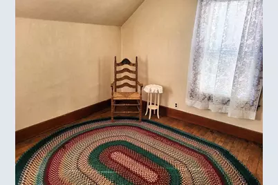 168 Dresser St, Southbridge, MA 01550 - Photo 21