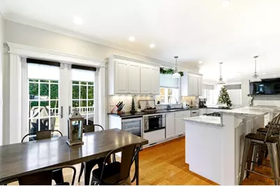 90 McCarthy Rd, Newton, MA 02459 - Photo 7