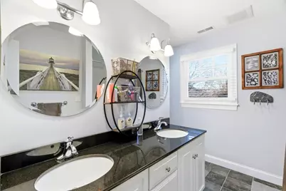 90 McCarthy Rd, Newton, MA 02459 - Photo 17