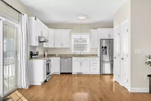 8 Nightview Pl, Millbury, MA 01527 - Photo 15