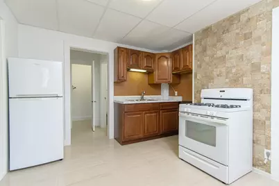 79 School St #1st FL FR, Webster, MA 01570 - Photo 1