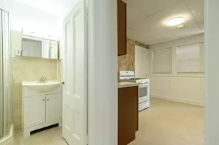 79 School St, Webster, MA 01570 - Photo 11