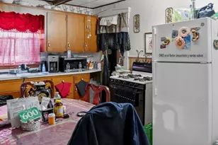 32 Franklin St, New Bedford, MA 02740 - Photo 7