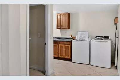 32 Franklin St, New Bedford, MA 02740 - Photo 23