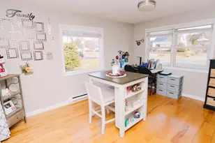 22 Amanda St, Springfield, MA 01118 - Photo 9