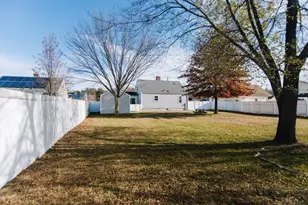 22 Amanda St, Springfield, MA 01118 - Photo 41