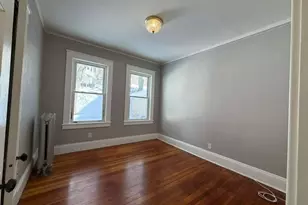 246 Rogers St, Lowell, MA 01852 - Photo 9