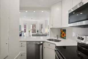 76 Marlborough St, Boston, MA 02116 - Photo 11