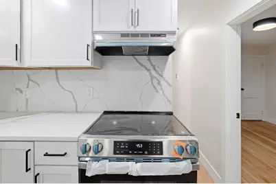 25 Johnson St, Worcester, MA 01604 - Photo 7