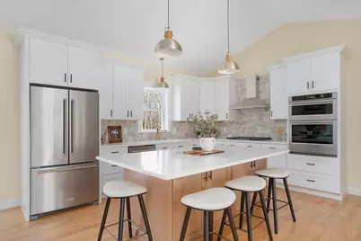 660 Pine St, Seekonk, MA 02771 - Photo 3