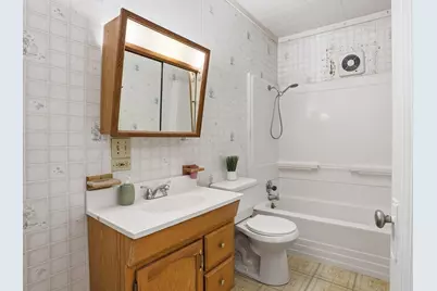 53 Collins Street, Worcester, MA 01606 - Photo 9