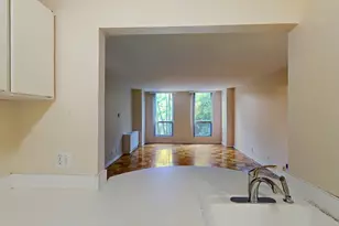 77 Pond Ave, Brookline, MA 02445 - Photo 5