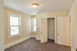 60 Ringgold St, Springfield, MA 01107 - Photo 27