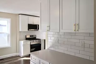 60 Ringgold St, Springfield, MA 01107 - Photo 13