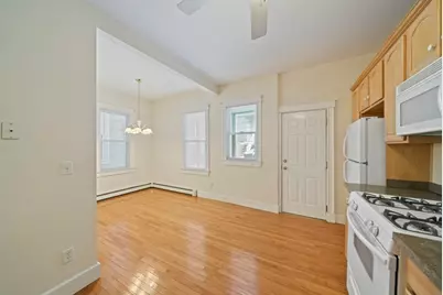 500 East 6th St, Boston, MA 02127 - Photo 5