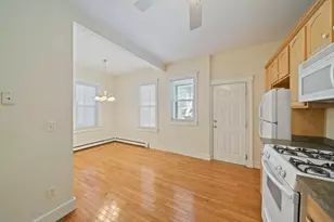 500 E 6th St, Boston, MA 02127 - Photo 5