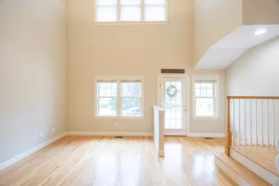 4 Lowell Dr #4, Hopkinton, MA 01748 - Photo 5