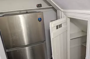 92 N Franklin St, Holbrook, MA 02343 - Photo 15