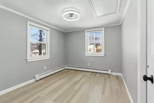 206 Burnham, Lowell, MA 01852 - Photo 17