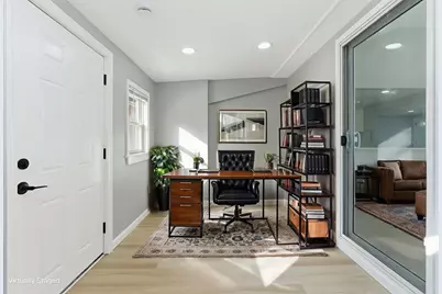 206 Burnham, Lowell, MA 01852 - Photo 11