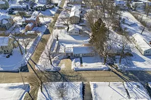 206 Burnham, Lowell, MA 01852 - Photo 5