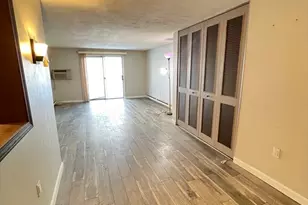 25 Greentree Ln, Weymouth, MA 02190 - Photo 3