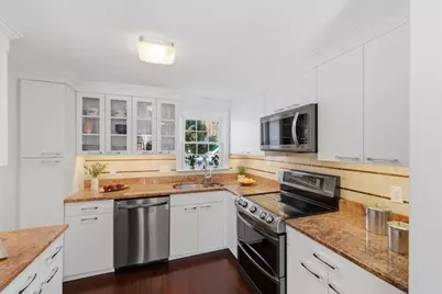 14 Eldridge Place, Westwood, MA 02090 - Photo 5