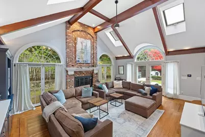 6 Paul Revere Rd, Worcester, MA 01609 - Photo 21