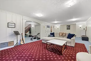 6 Paul Revere Rd, Worcester, MA 01609 - Photo 37