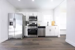 9 Grafton St, Brockton, MA 02301 - Photo 7