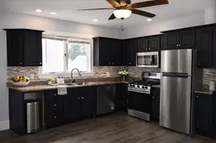 15 Swampscott Ave, Peabody, MA 01960 - Photo 3