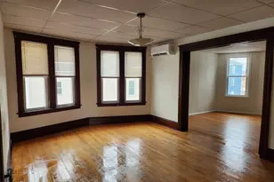 34 King Philip Rd, Worcester, MA 01606 - Photo 1