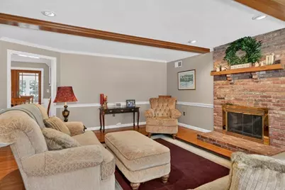 15 Fox Run Rd, Medway, MA 02053 - Photo 5