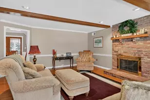 15 Fox Run Rd, Medway, MA 02053 - Photo 5