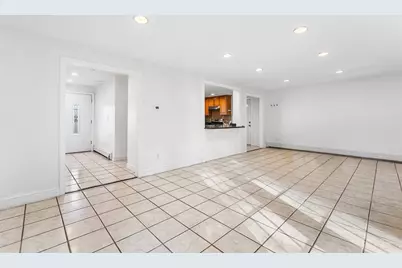 51 Crest Rd, Framingham, MA 01701 - Photo 9