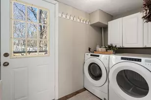 35 Lincoln Ave, Lynnfield, MA 01940 - Photo 15