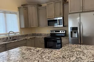 1015 Forbes St, New Bedford, MA 02745 - Photo 9