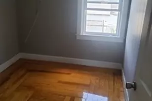 7 Lanes Ave, Taunton, MA 02780 - Photo 5